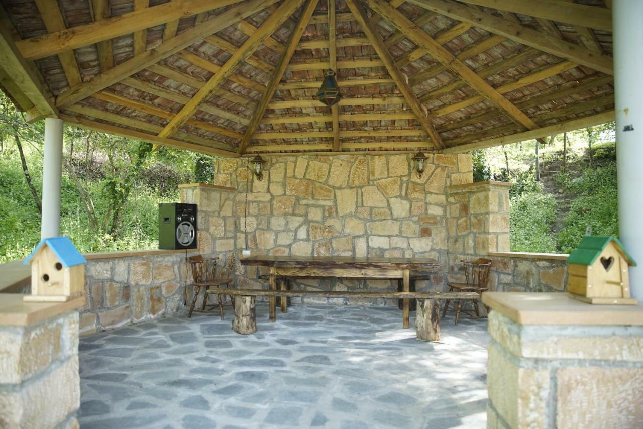Guest House Godogani Quarto foto